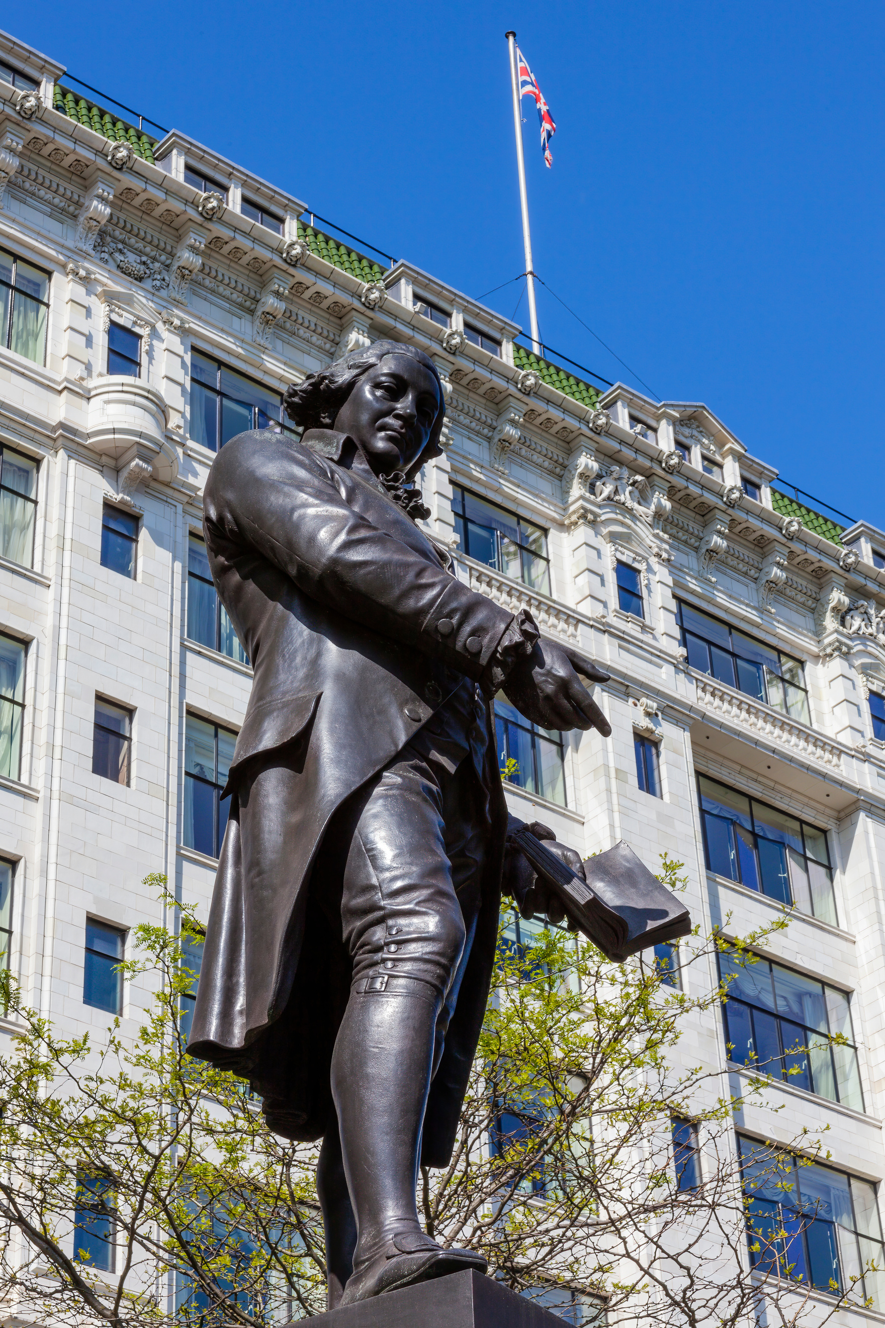 Statue of Robert Raikes the founder of Sunday Schools